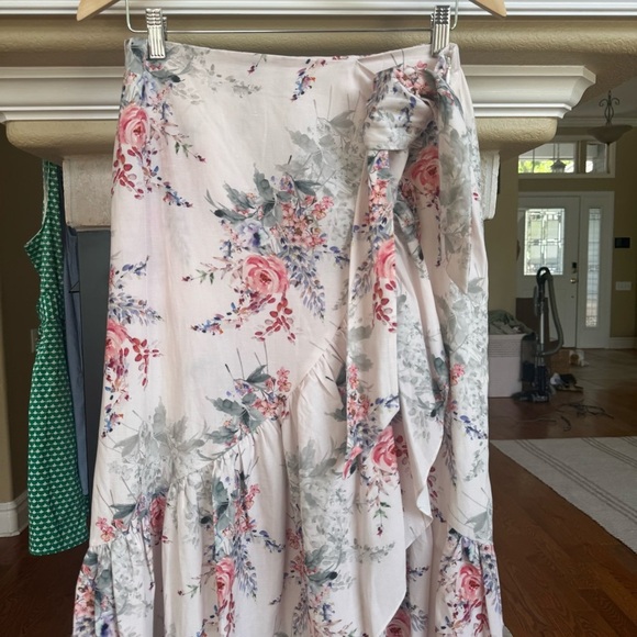 NWT KOBI HALPERIN Luxe Alix Wrap linen Skirt Size M floral Print Midi Length - Picture 2 of 10